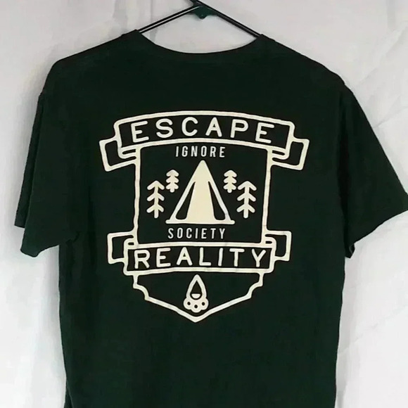 🐢Dravus Escape Reality Ignore Society Tee Medium - Picture 1 of 4